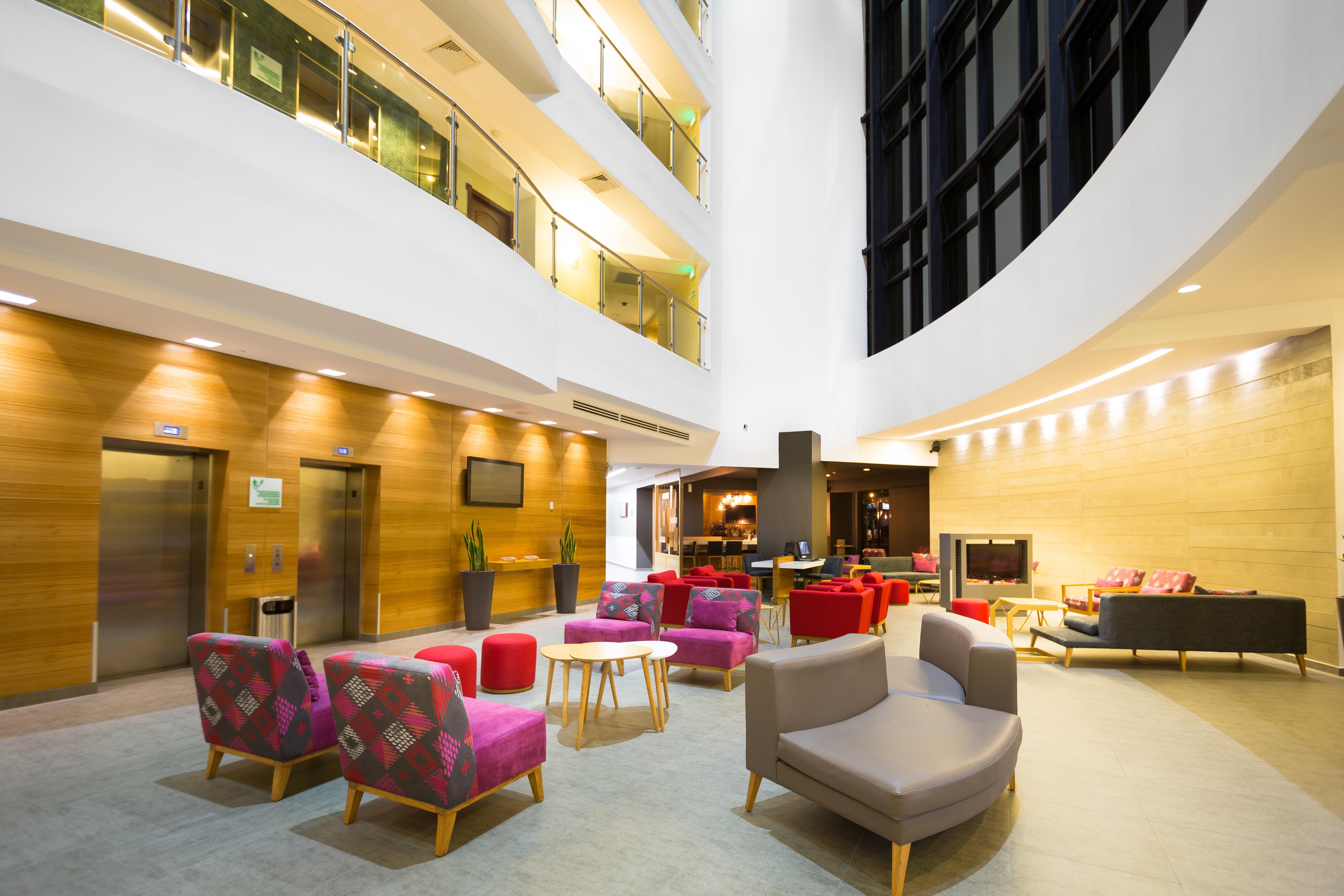 Holiday Inn San Salvador By Ihg Exterior foto